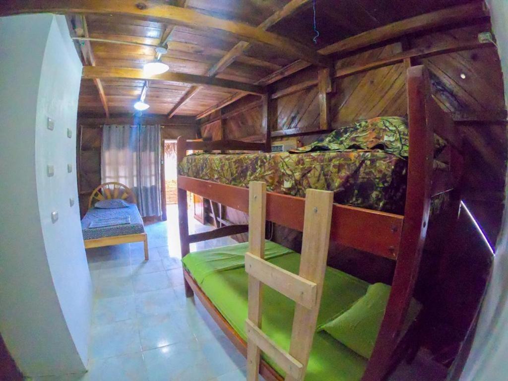 Iguana Beach House Hostel Montanita Exterior photo